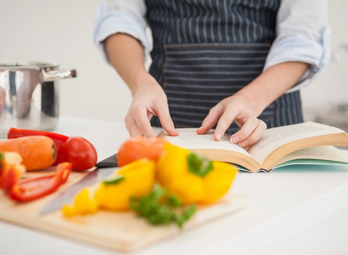Кулинарные секреты: Мастерство в кулинарии для начинающих
